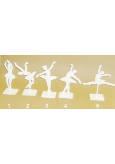 Escultura de bailarinas em ferro